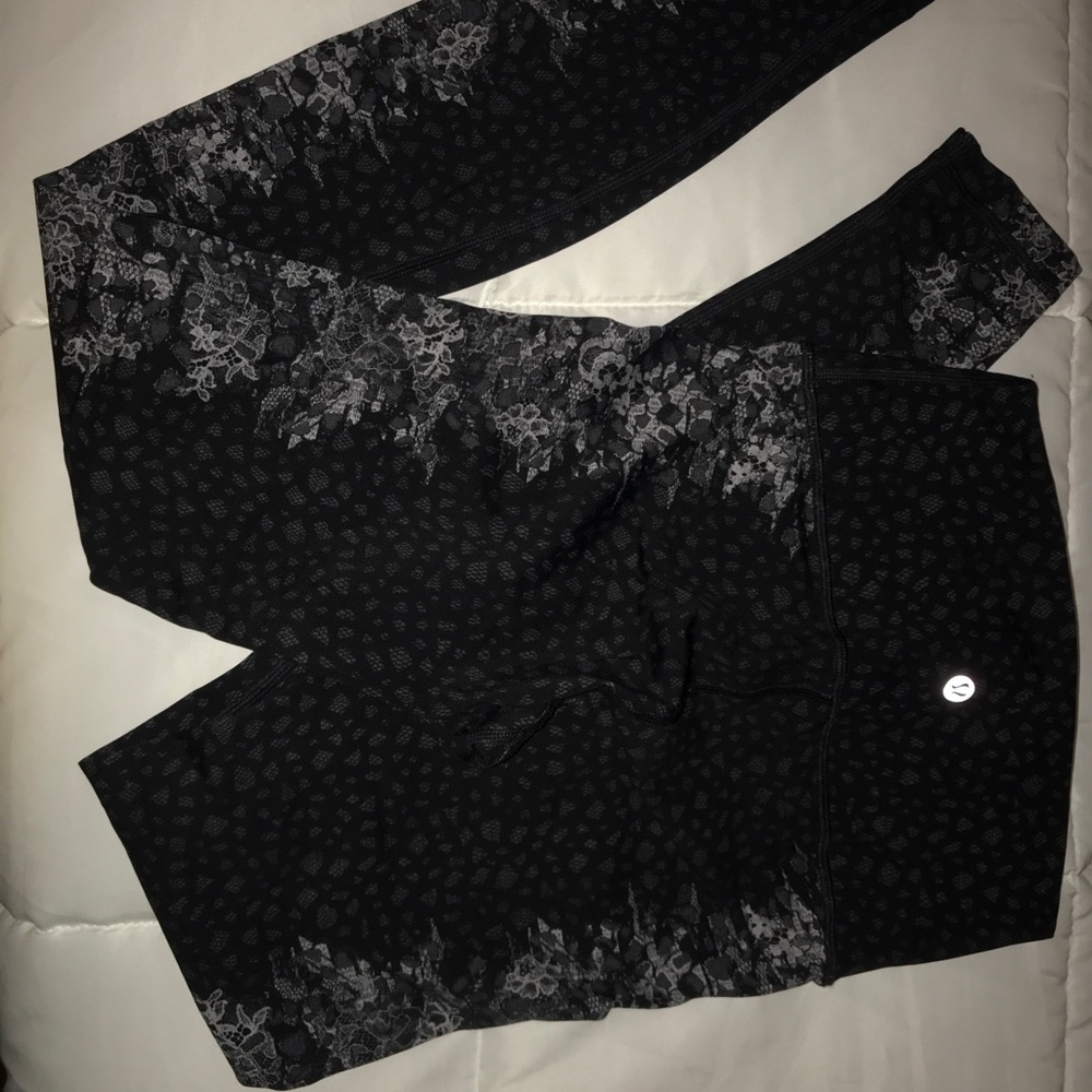 Lululemon Wunder Under, High rise leggings